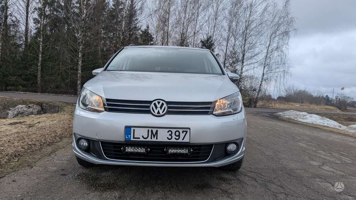 Volkswagen Touran 2012 — photo 15