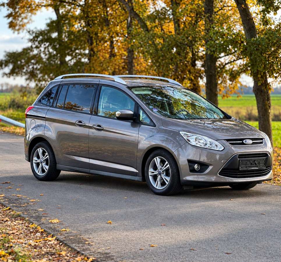 Ford C-MAX 2015 — engine 998 cm³, 125 HP (92kW)