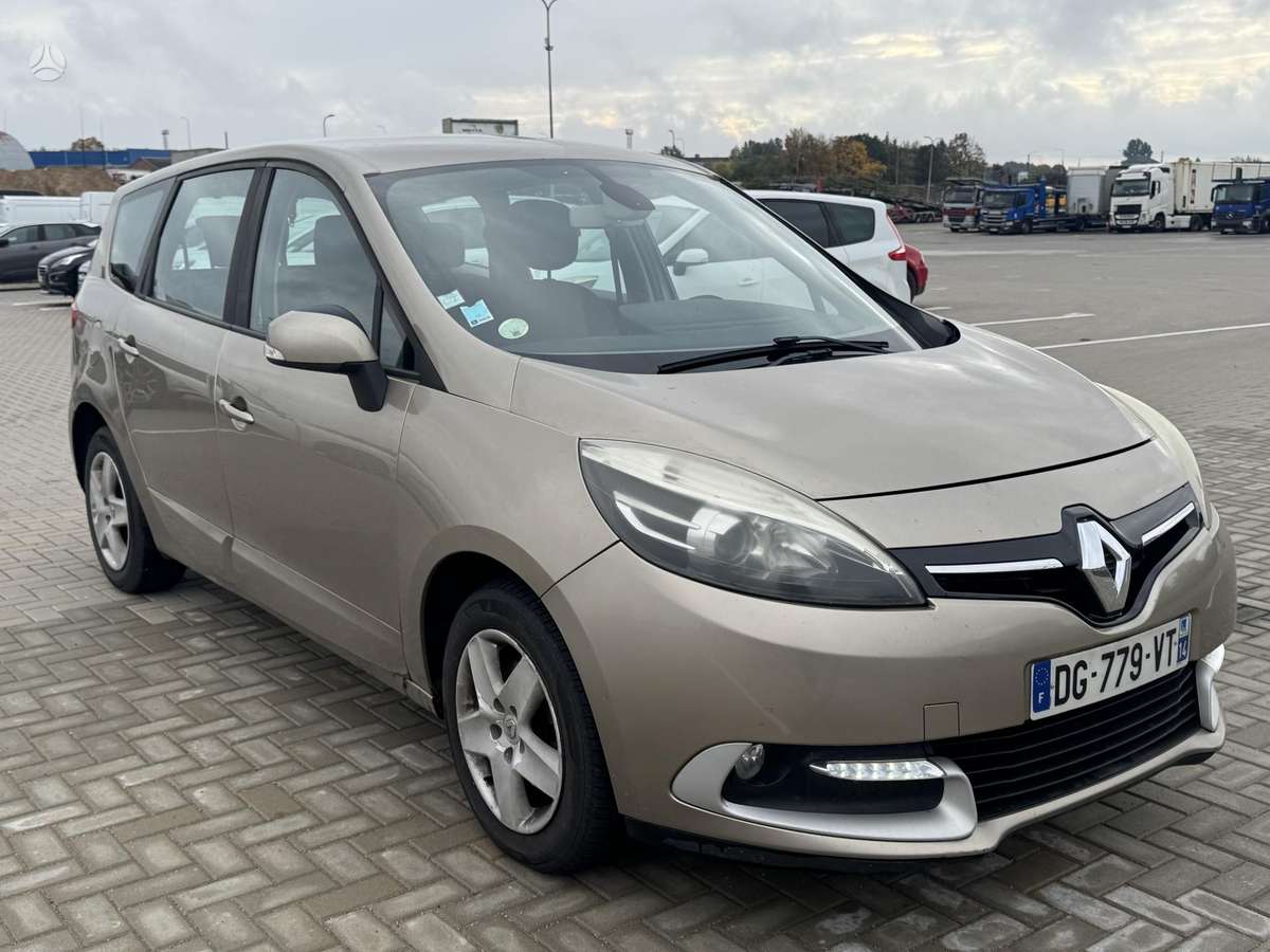 Renault Grand 2014 — салон