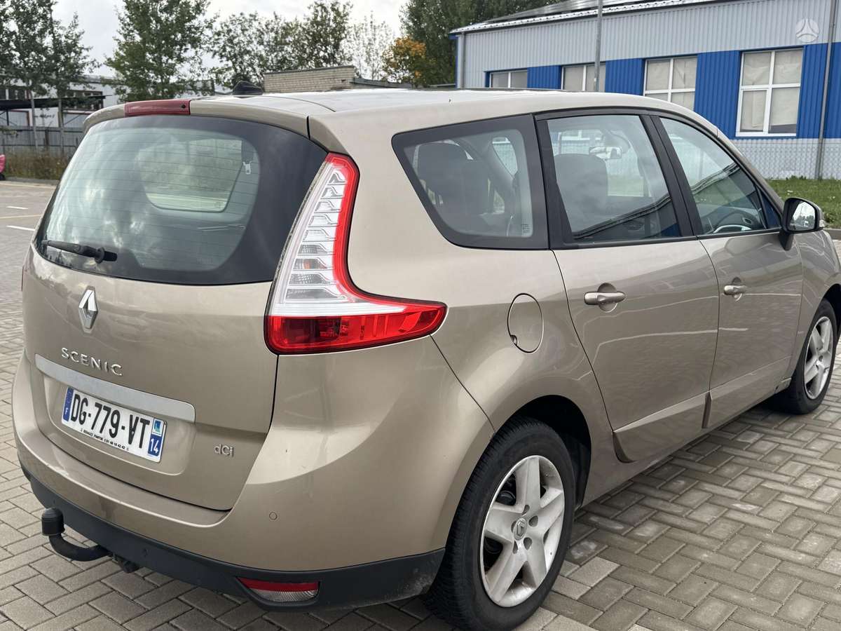 Renault Grand 2014 — двигун 1461 cm³, 110 HP (81kW)