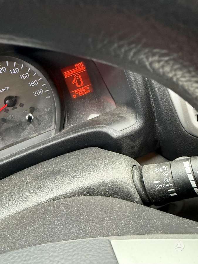 Nissan NV200 2015 — photo 22