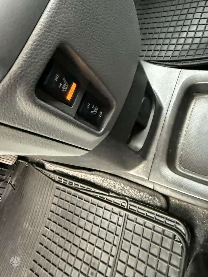 Nissan NV200 2015 — photo 40