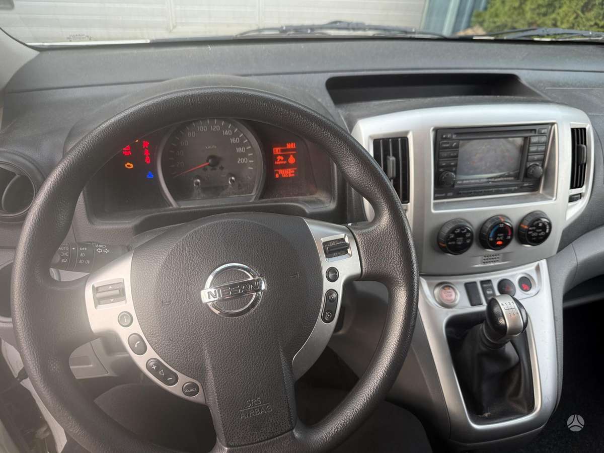 Nissan NV200 2015 — photo 46