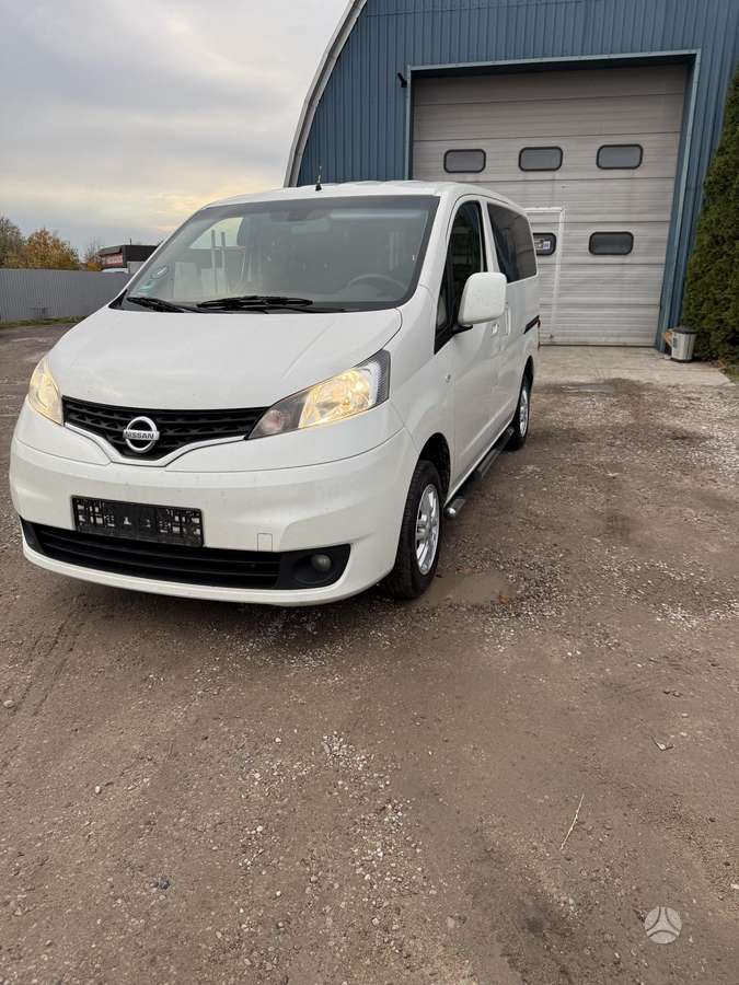 Nissan NV200 2015 — photo 6