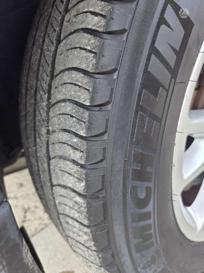 Volvo XC90 2011 — photo 19
