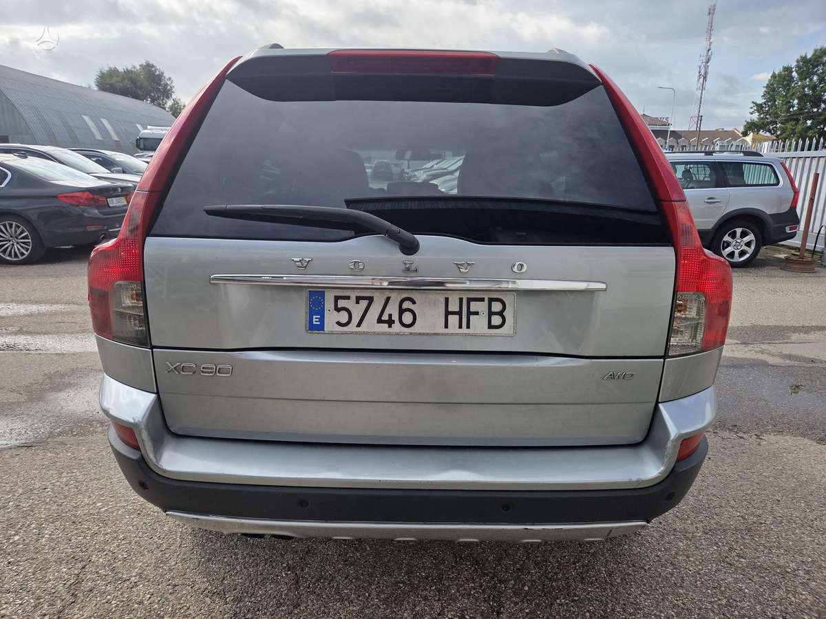 Volvo XC90 2011 — photo 5