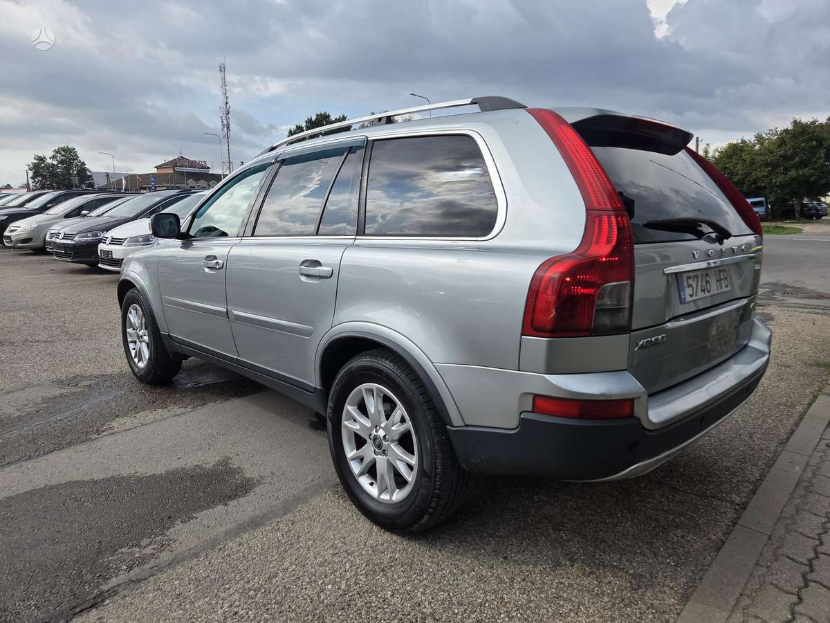 Volvo XC90 2011 — photo 7