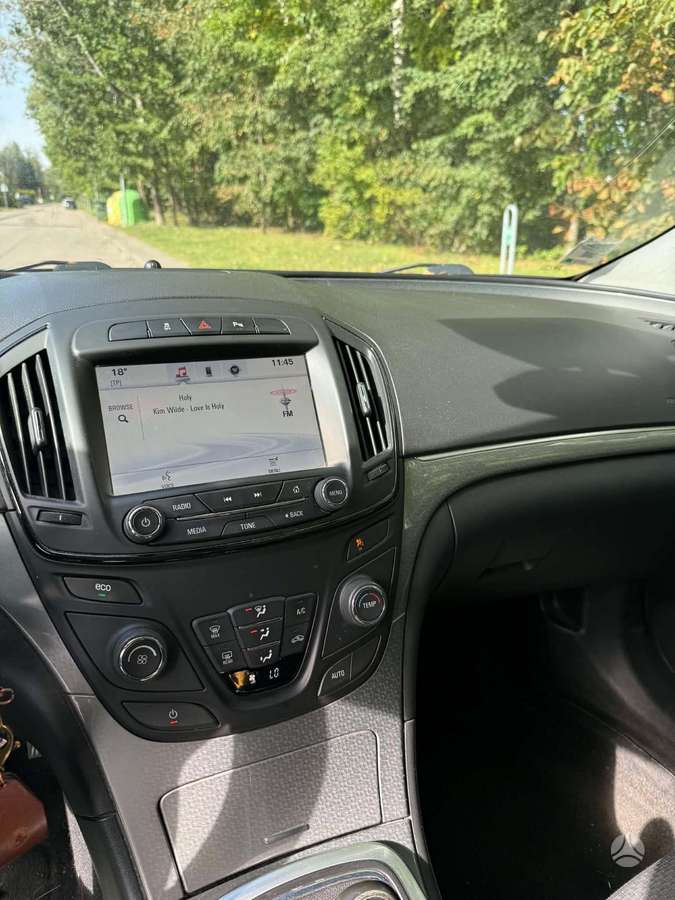 Opel Insignia 2014 — photo 6