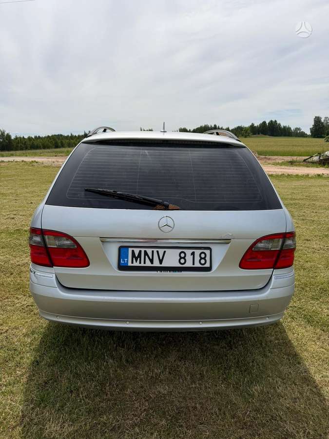 Mercedes-Benz 320 2007 — салон
