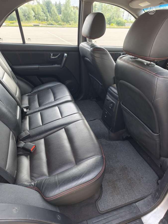 Kia Sorento 2010 — photo 16