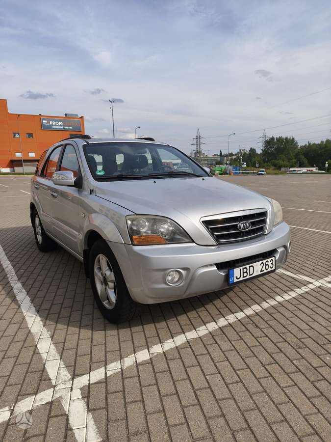 Kia Sorento 2010 — engine 2497 cm³, 170 HP (125kW)