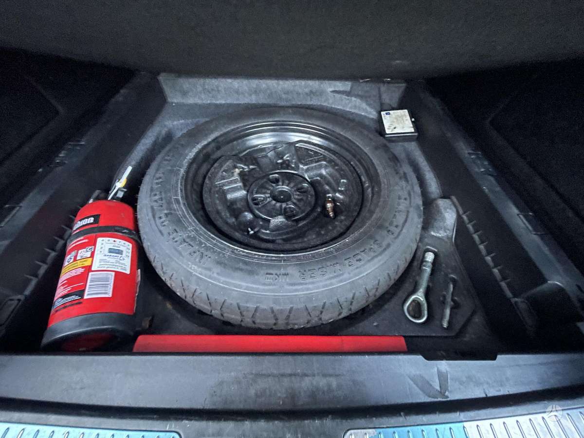Mercedes-Benz ML320 2008 — photo 23