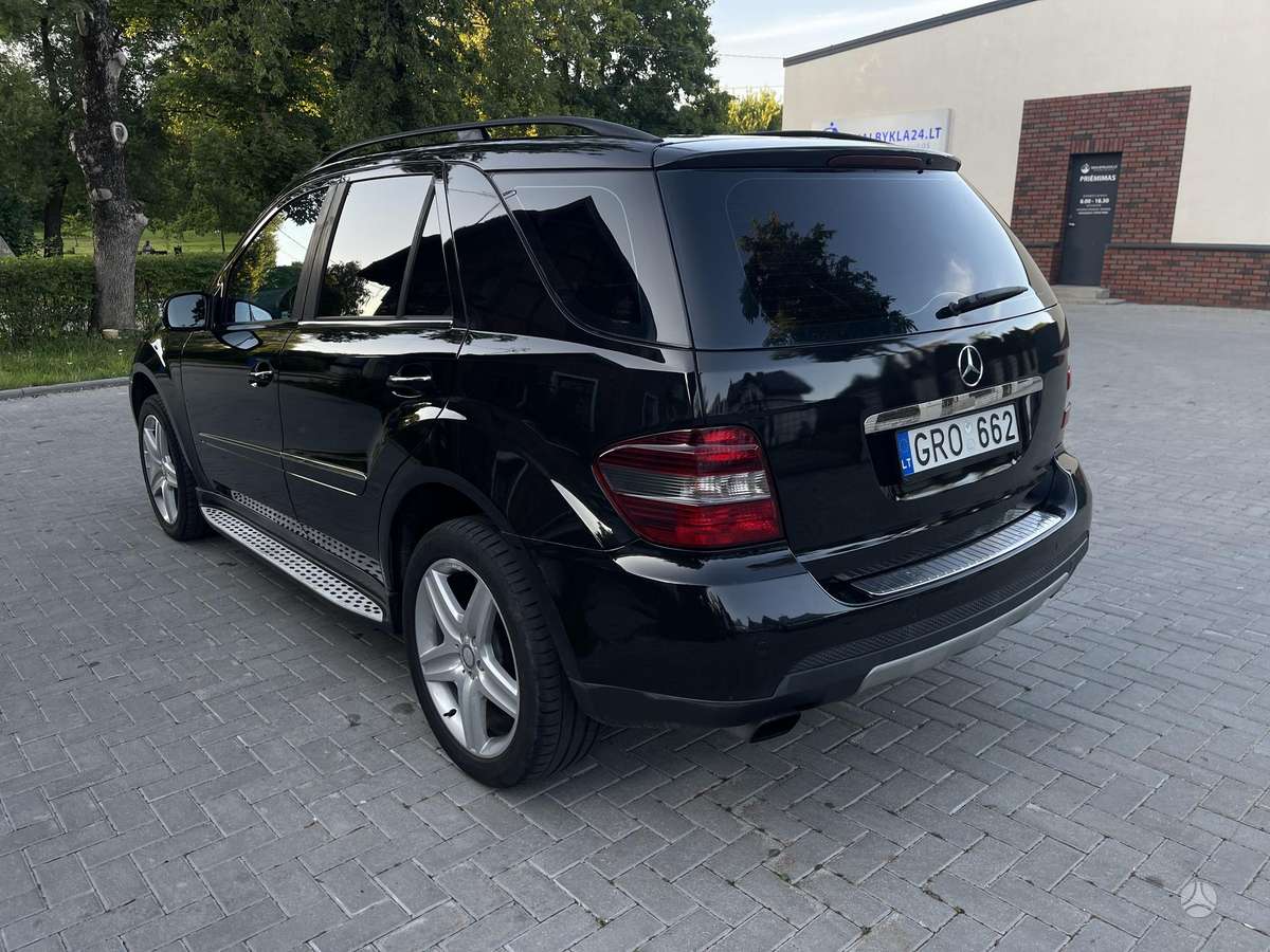 Mercedes-Benz ML320 2008 — engine 224 HP (165kW)