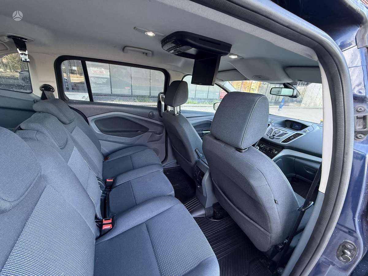 Ford C-MAX 2011 — photo 6