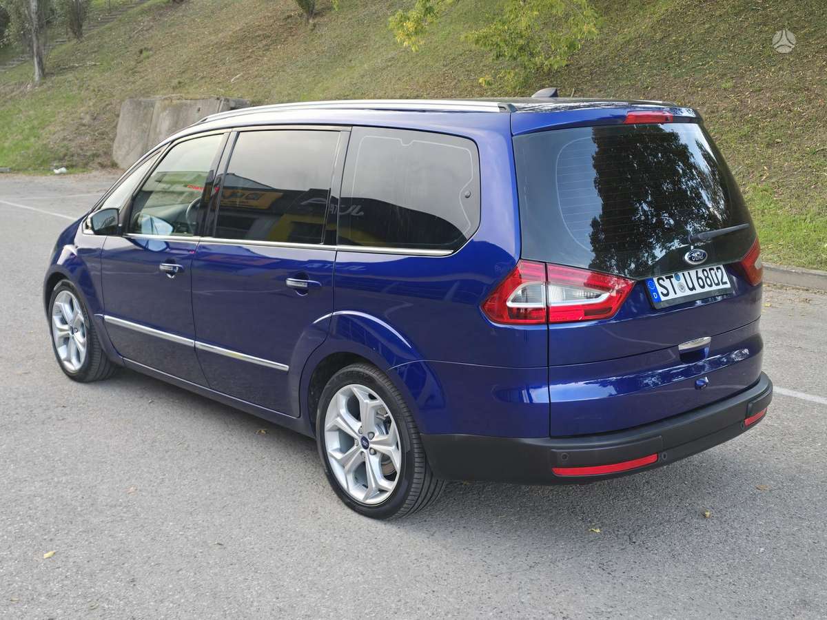 Ford Galaxy 2014 — photo 11