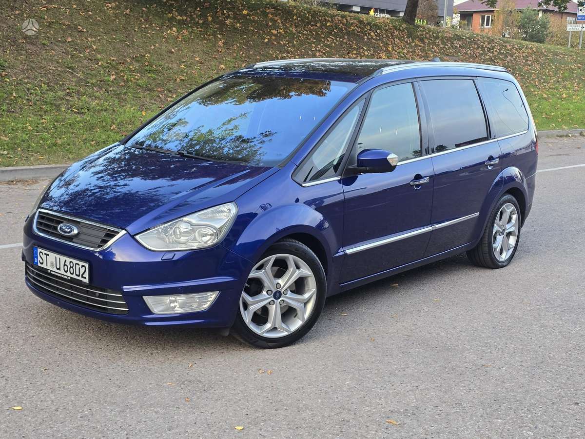 Ford Galaxy 2014 — interior