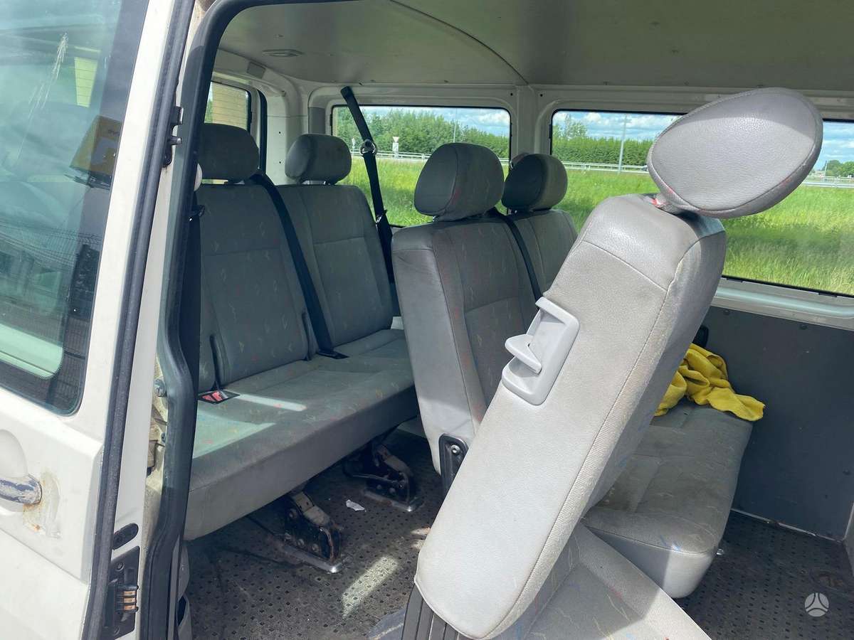 Volkswagen Transporter 2006 — photo 6