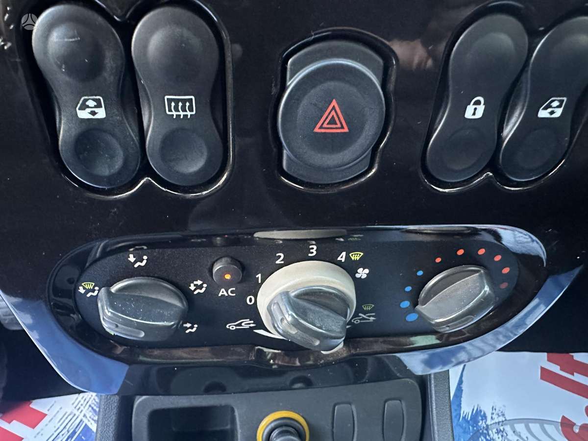 Dacia Duster 2010 — photo 16