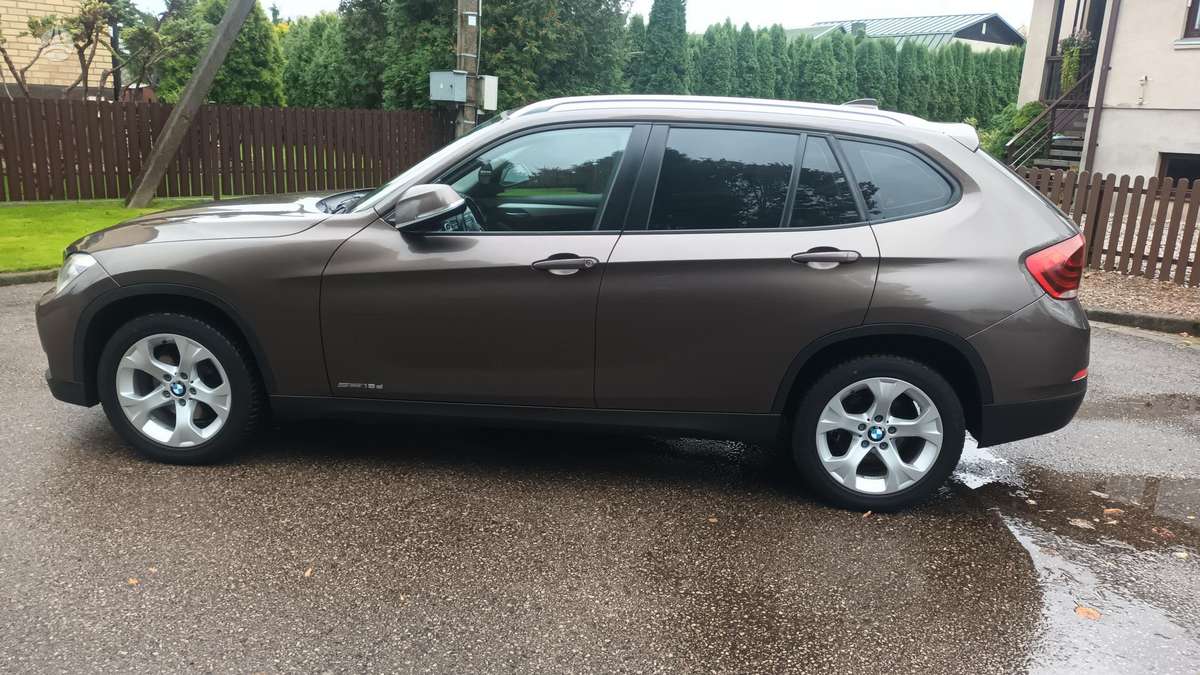 BMW X1 2012 — фото 16
