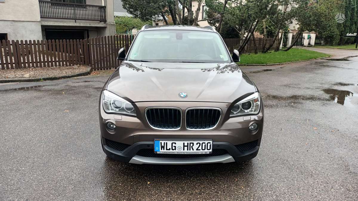 BMW X1 2012 — фото 5