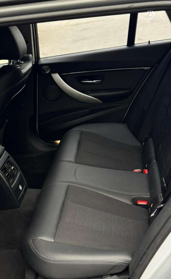 BMW 320 2014 — photo 12