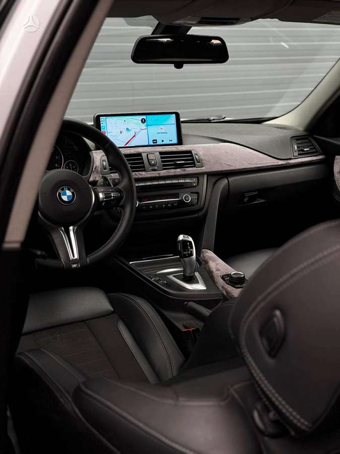 BMW 320 2014 — photo 7
