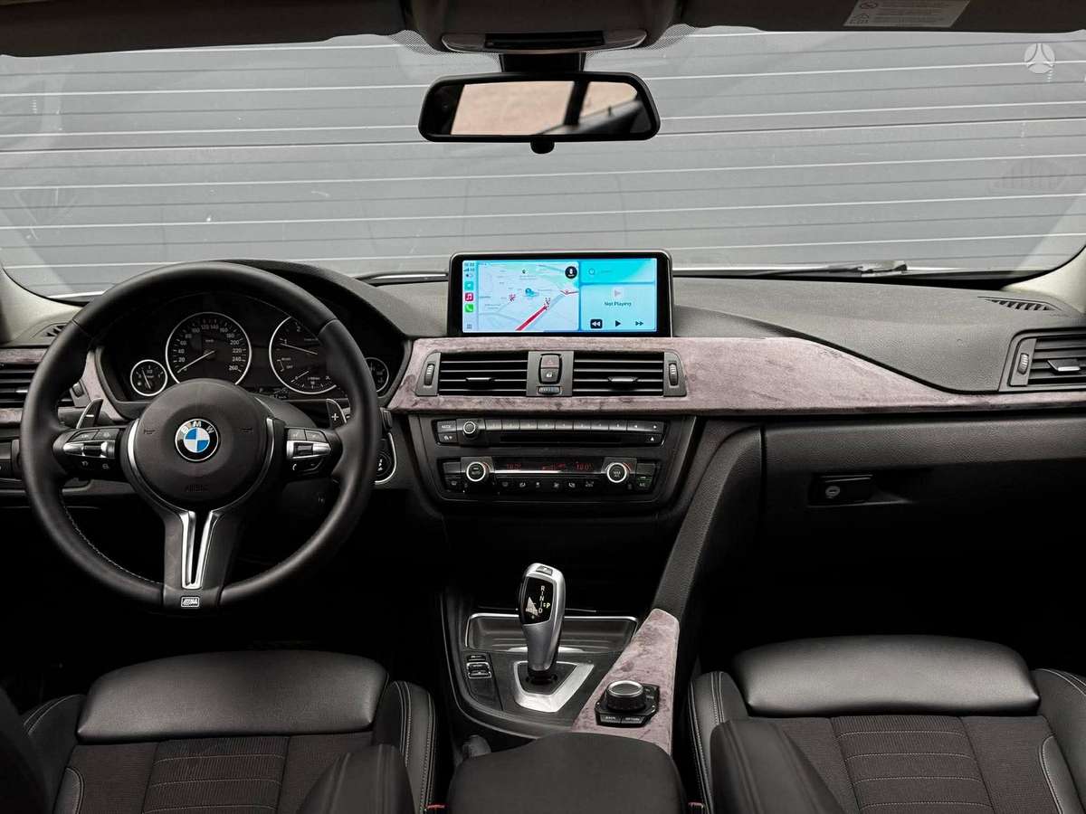 BMW 320 2014 — photo 9