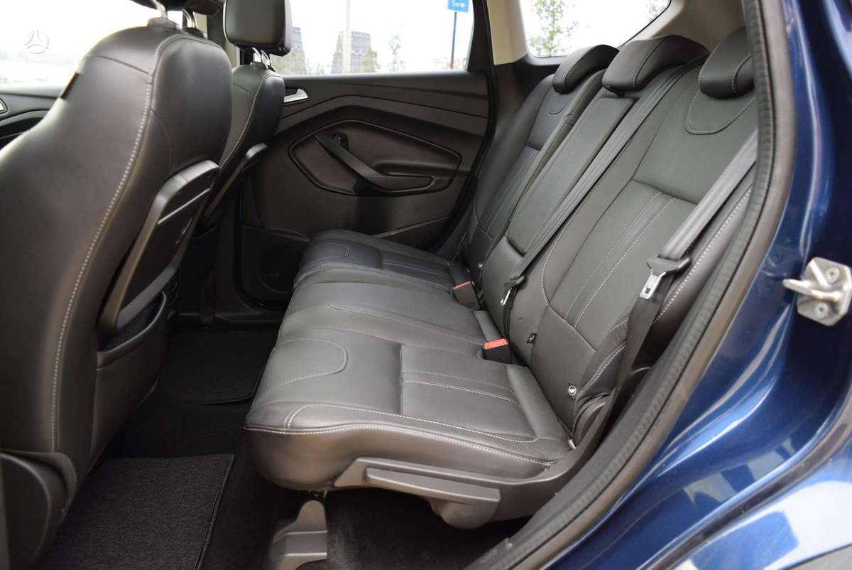 Ford Kuga 2013 — фото 10