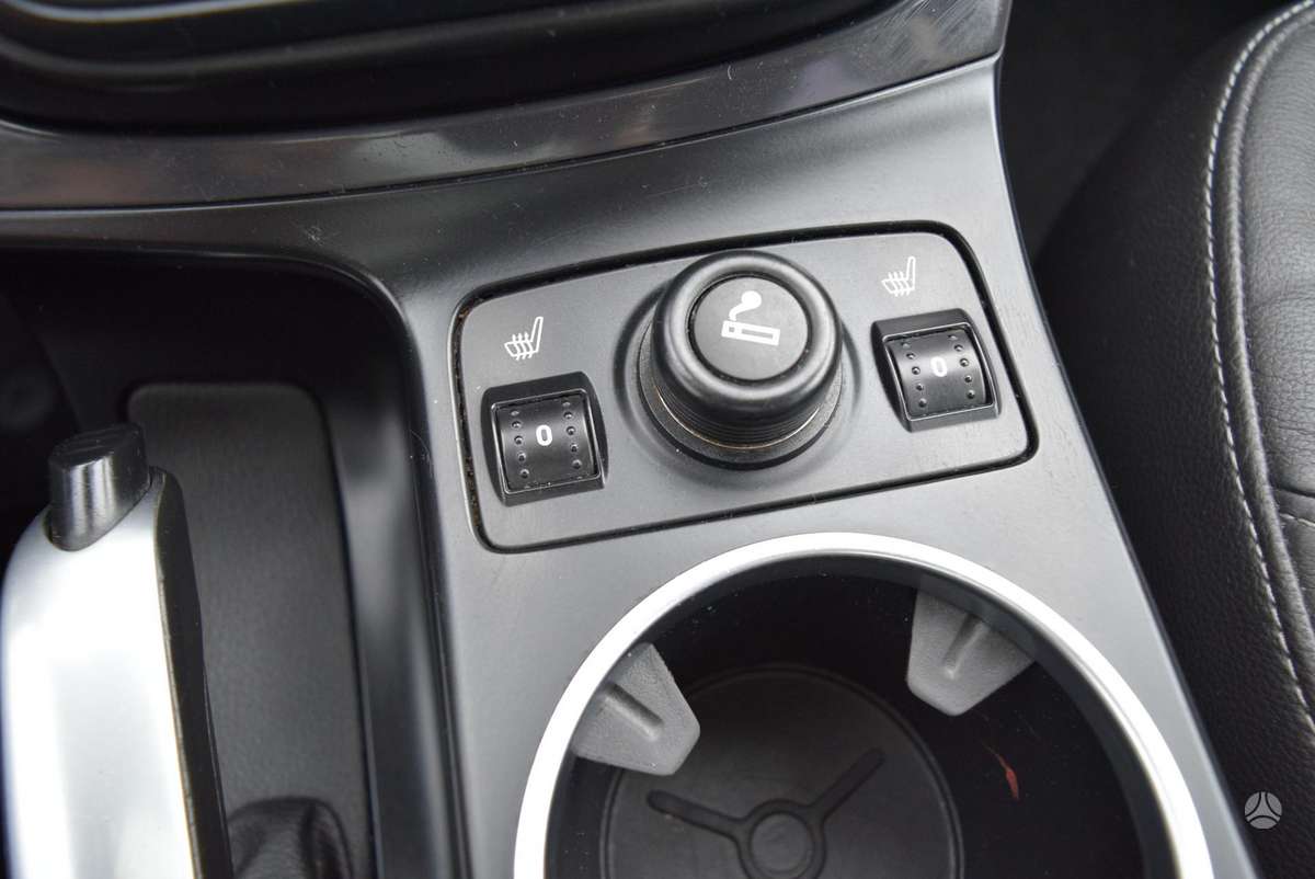 Ford Kuga 2013 — фото 18