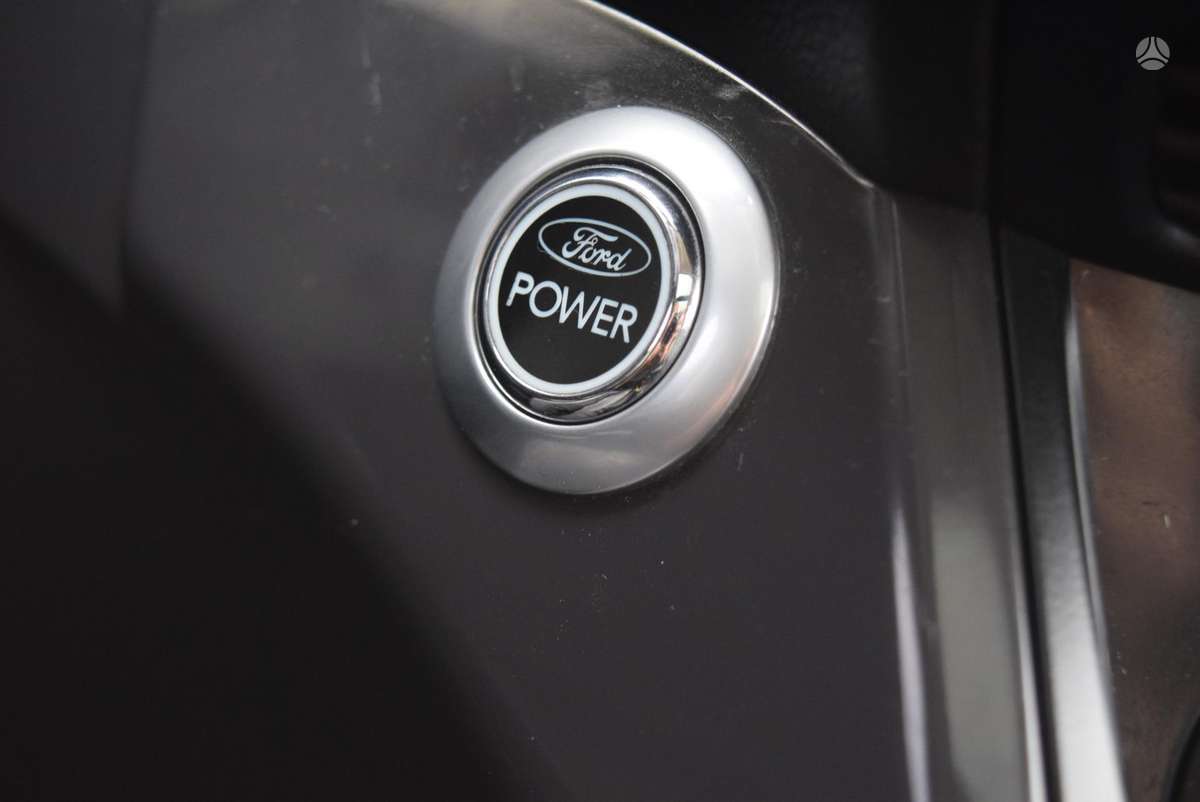 Ford Kuga 2013 — фото 20