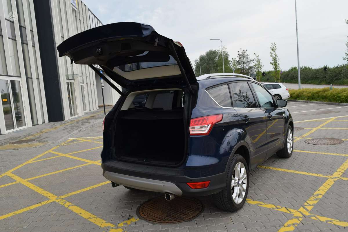 Ford Kuga 2013 — фото 32