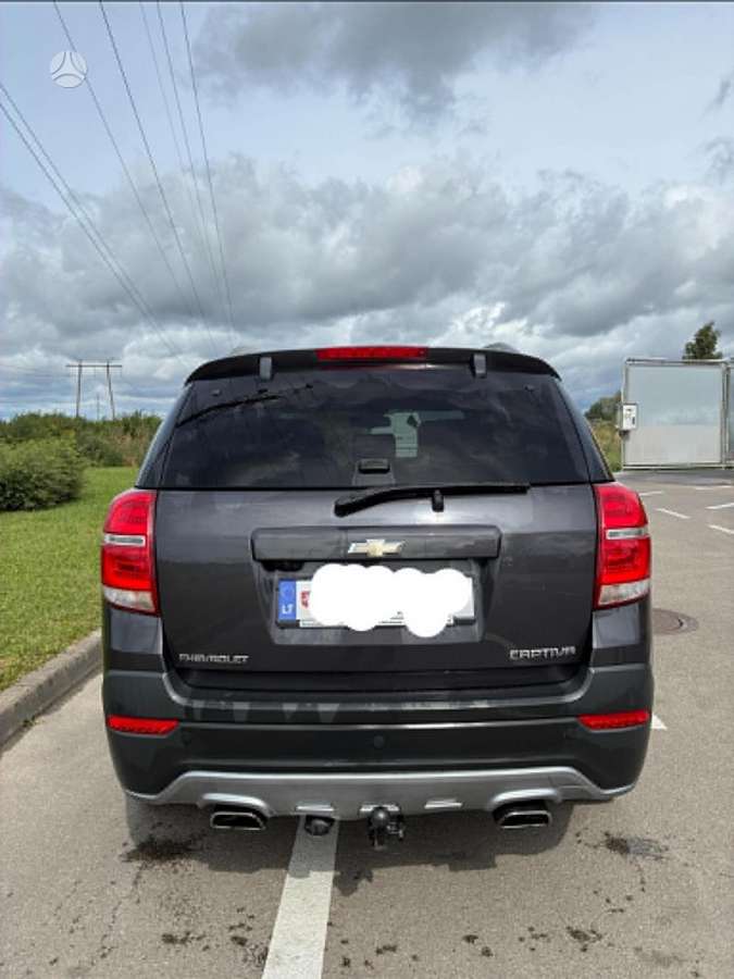 Chevrolet Captiva 2013 — interior