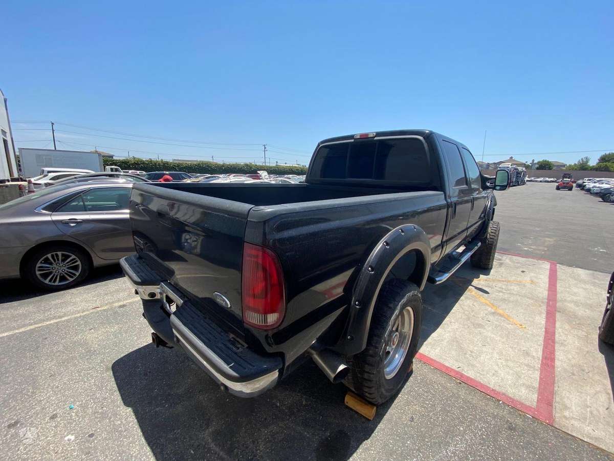Ford F-350 2006 — photo 11