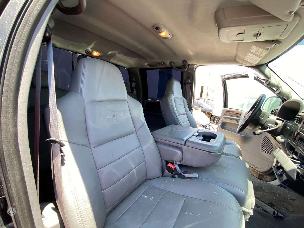 Ford F-350 2006 — photo 15