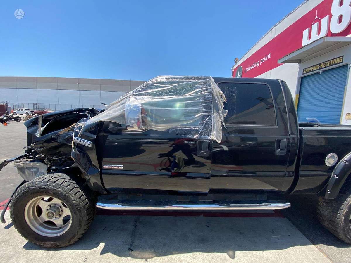 Ford F-350 2006 — photo 17
