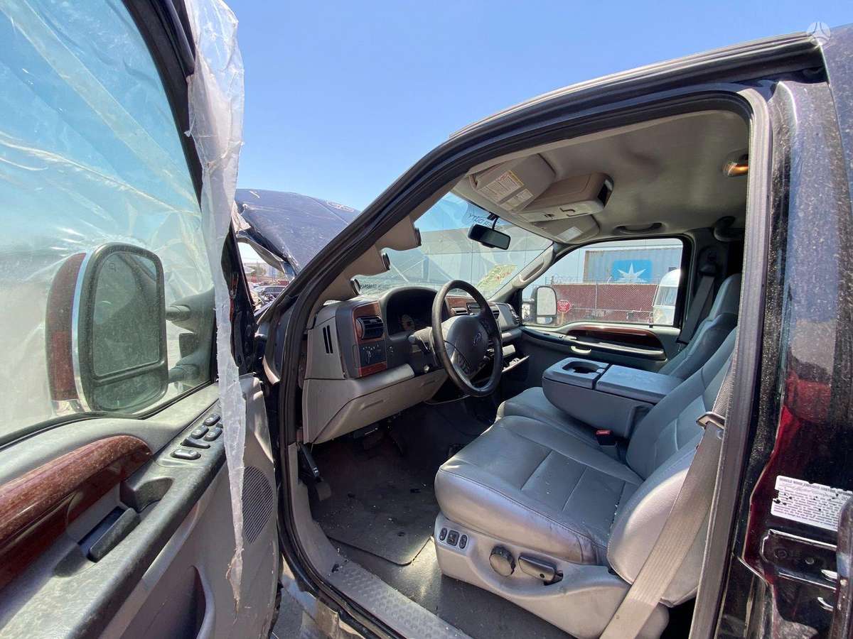 Ford F-350 2006 — photo 19