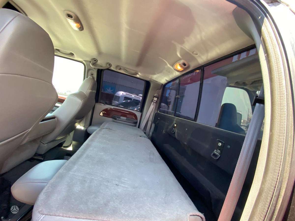 Ford F-350 2006 — photo 22