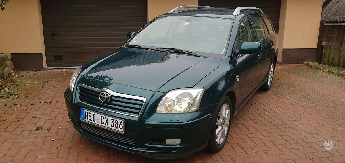 Toyota Avensis, 2005