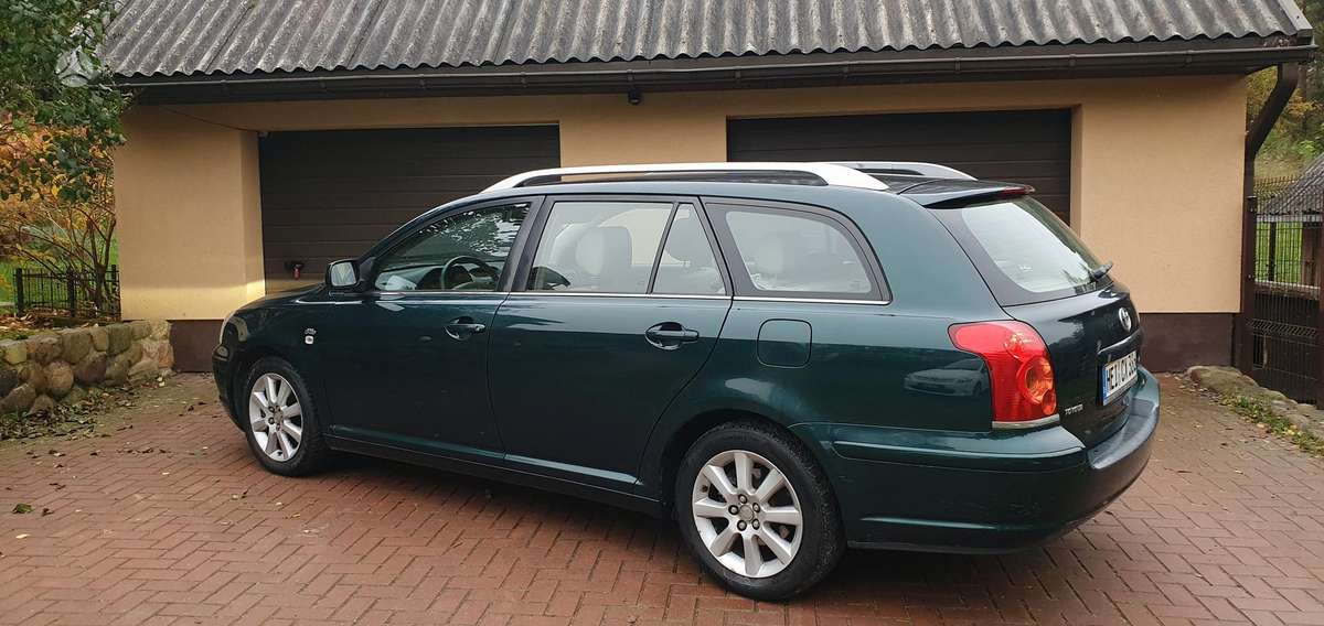 Toyota Avensis 2005 — photo 13