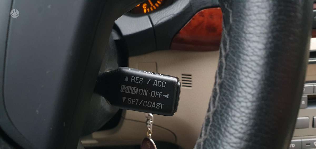 Toyota Avensis 2005 — photo 19