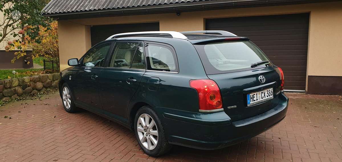 Toyota Avensis 2005 — photo 9