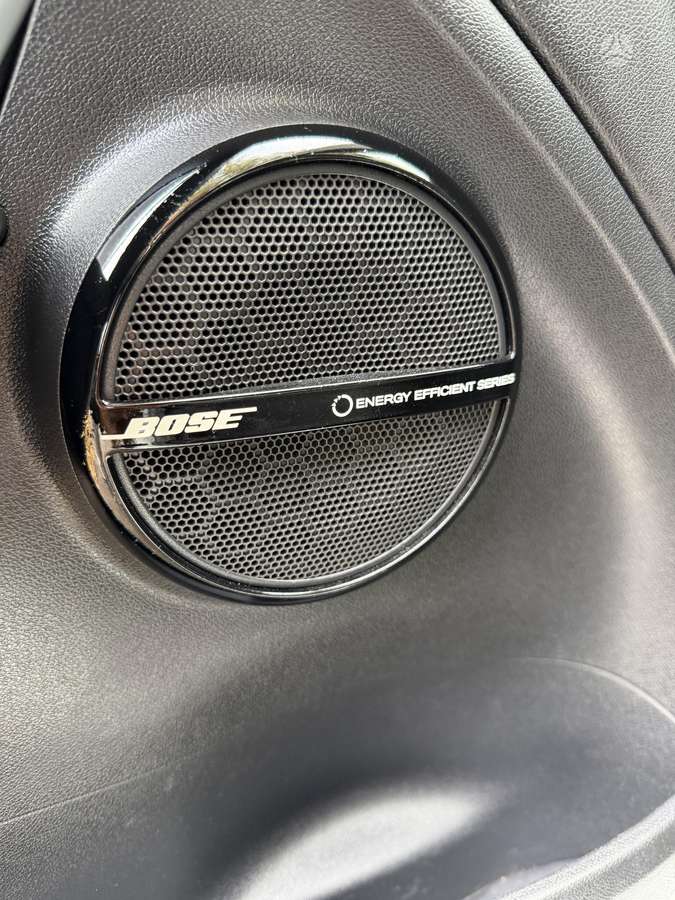 Renault Megane 2012 — photo 14