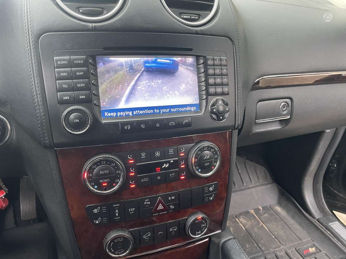 Mercedes-Benz GL420 2007 — photo 27