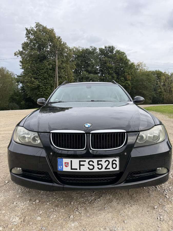 BMW 320 2007 — photo 5