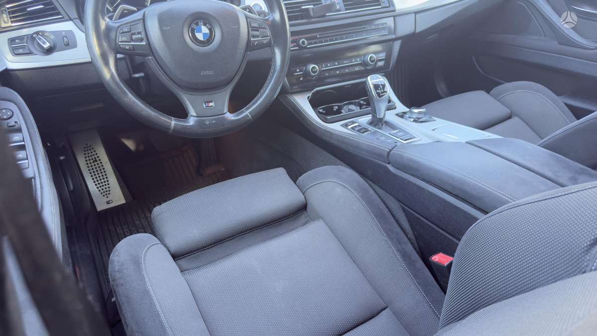 BMW 525 2013 — photo 9