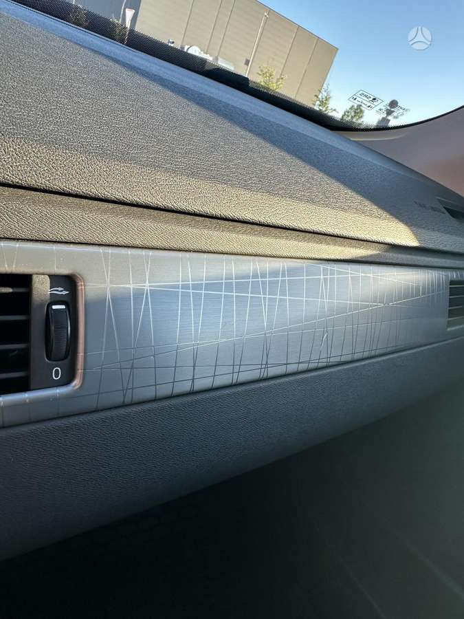 Volvo XC70 2009 — photo 19