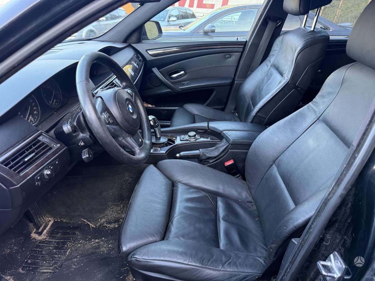 BMW 520 2009 — photo 7