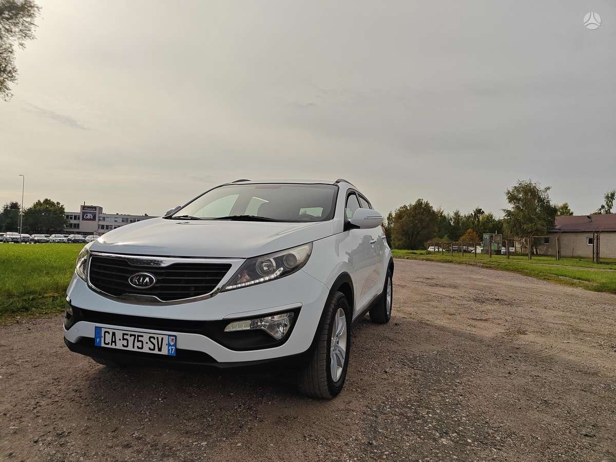 Kia Sportage 2012 — вигляд ззаду