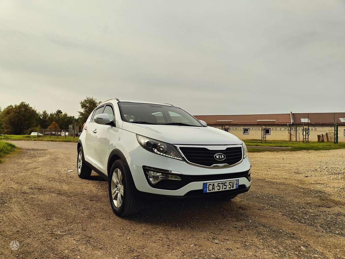 Kia Sportage 2012 — двигун 1685 cm³, 116 HP (85kW)