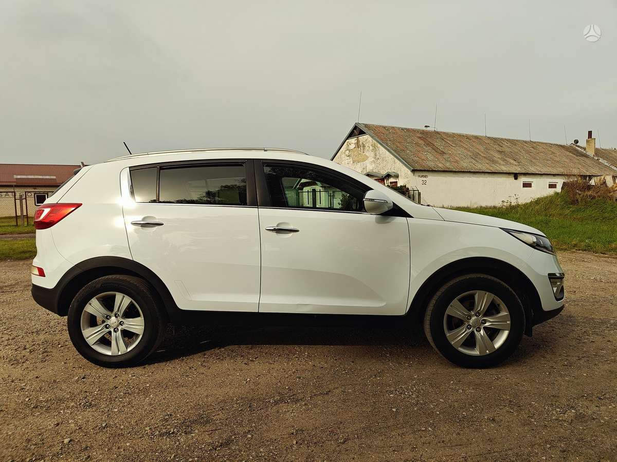 Kia Sportage 2012 — фото 8